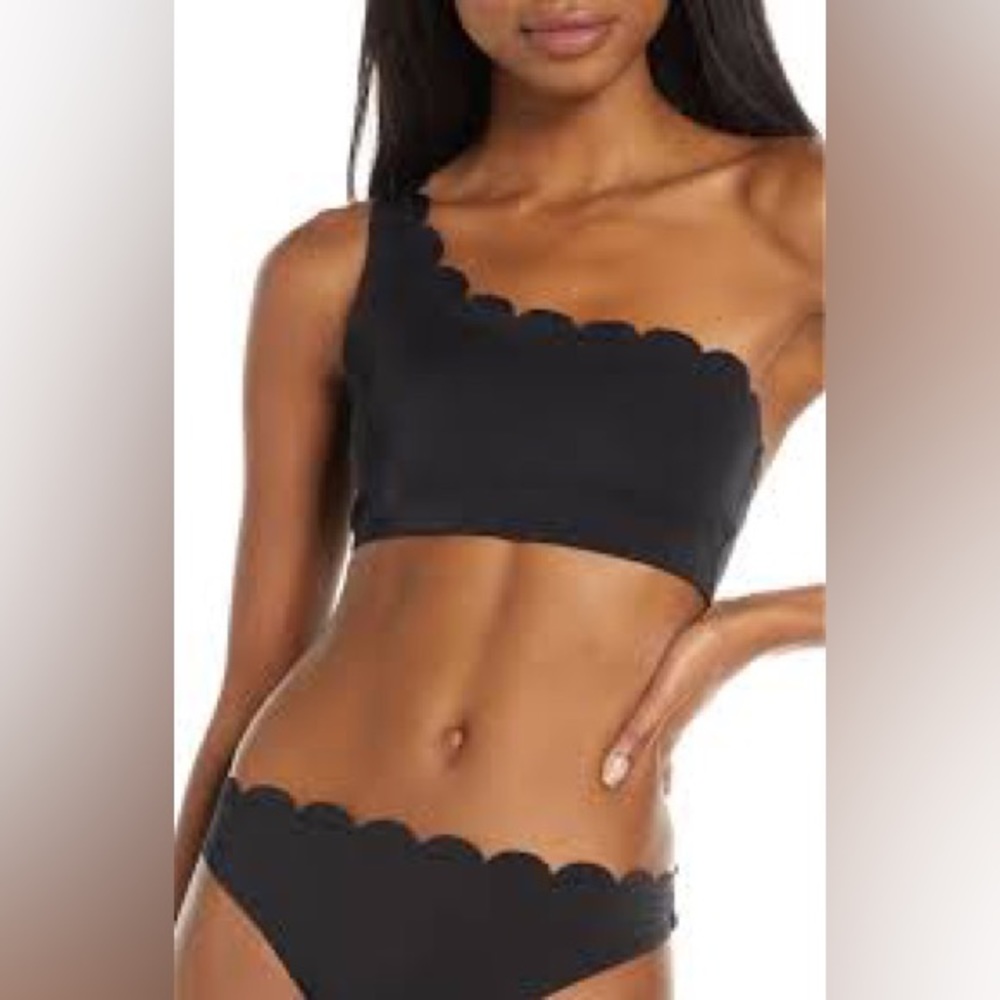 NWT Chelsea 28 scallop bikini bottom